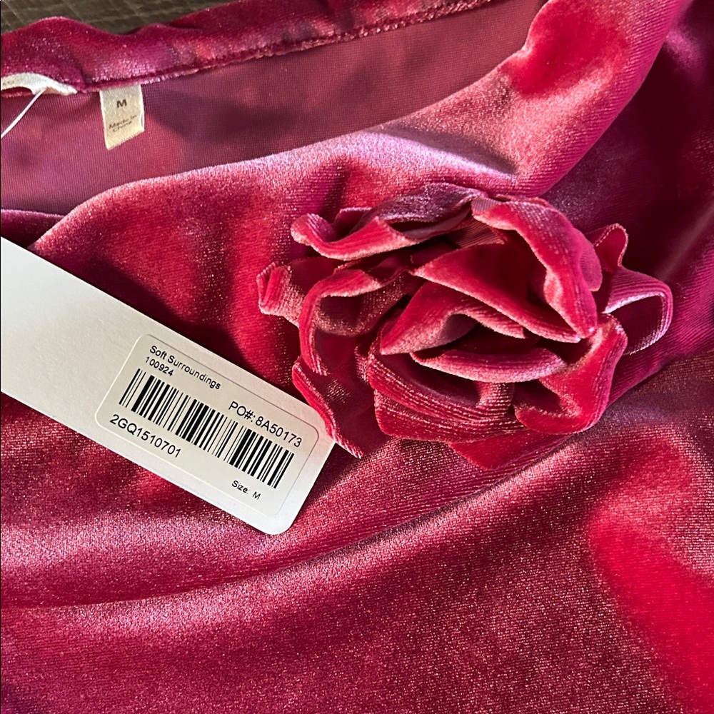 Soft Surroundings Velvet Off-Shoulder Top - Picture 4 of 6